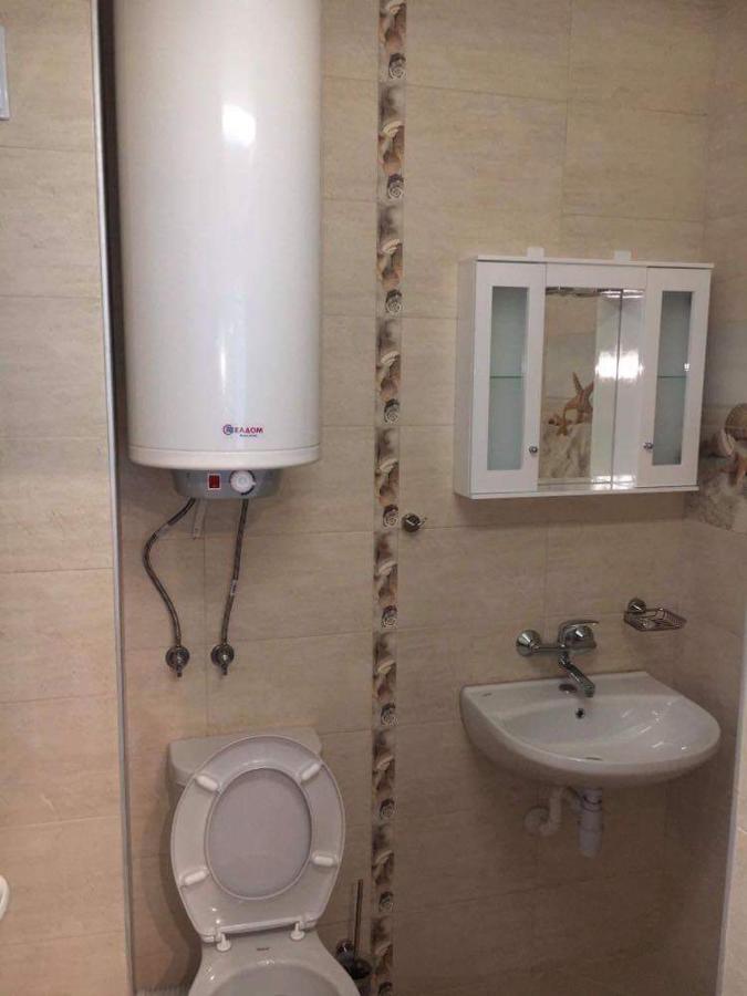 切尔诺莫雷茨 Къща Мечта酒店 外观 照片